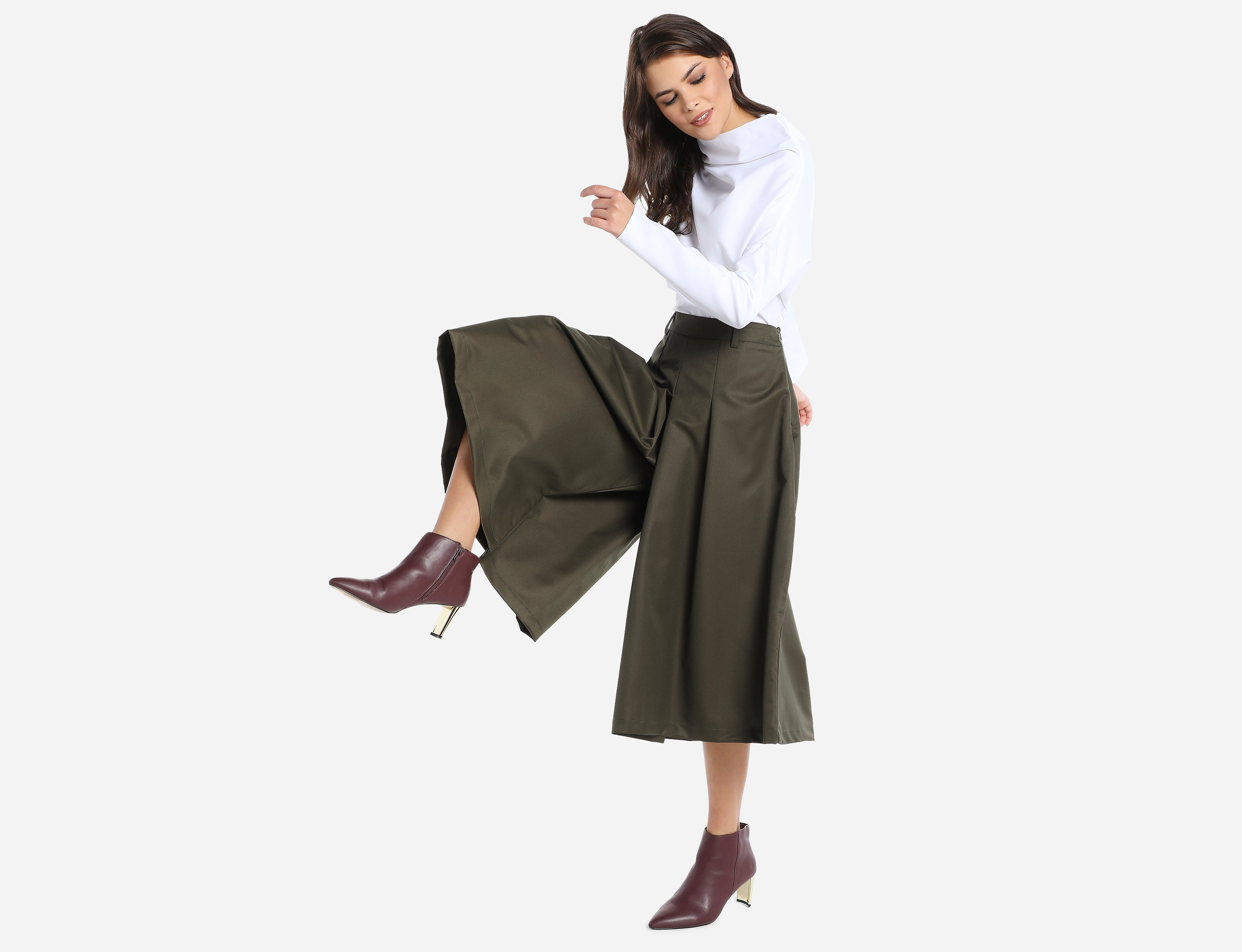 Explore our skirts collection featuring elegant maxi skirts, chic midis, edgy leather styles, versatile skorts, and stylish skirts for women. Perfect for any occasion, each piece blends comfort with effortless style.