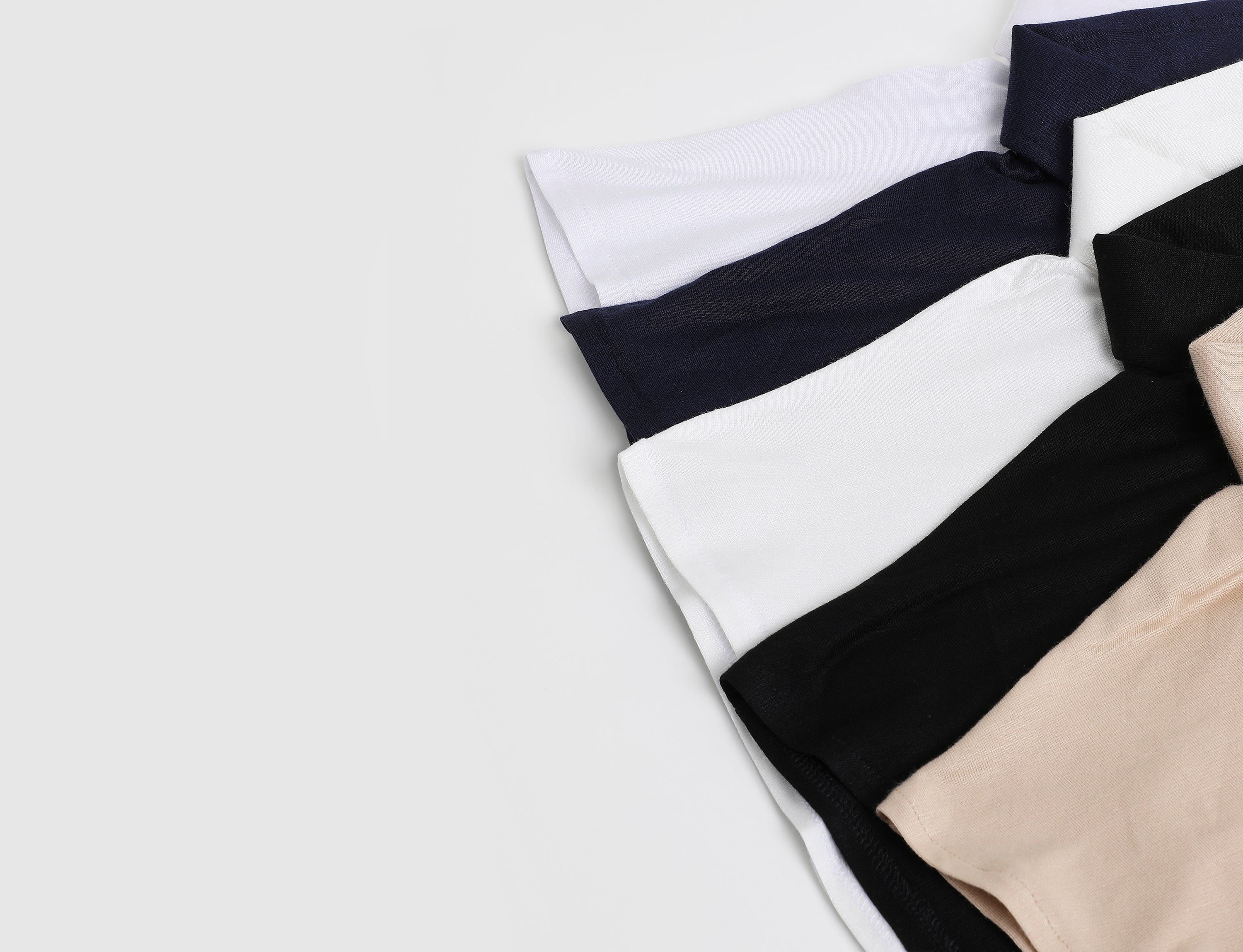 Cropped Undershirt top with collar