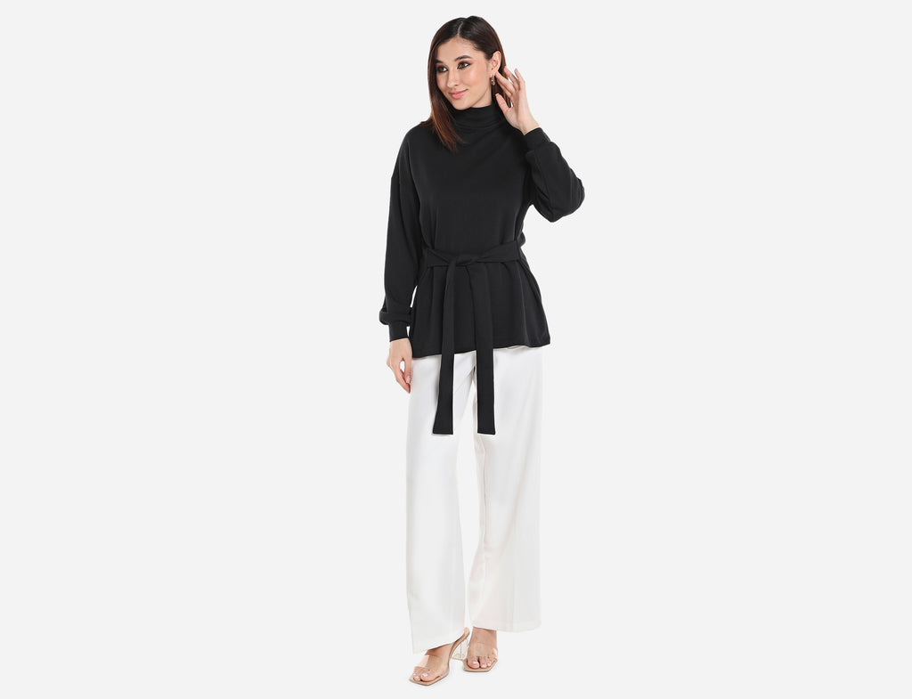 Straight-cut mid waist trousers