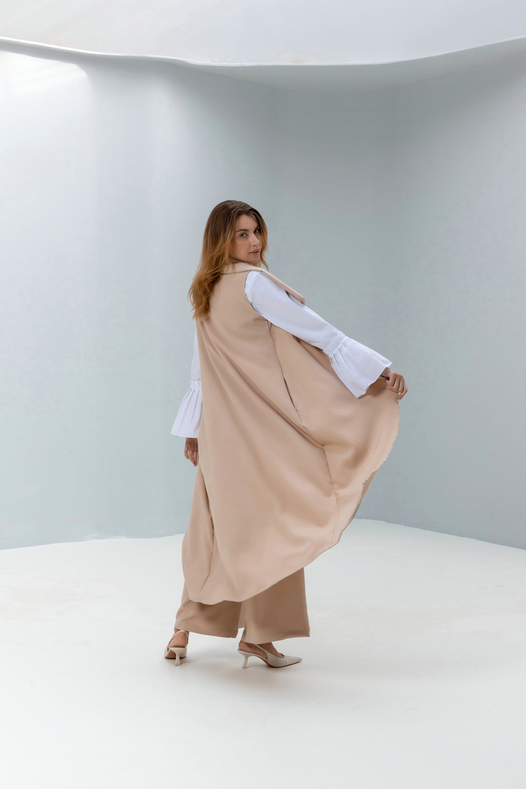 Drap collar sleeveless Long Cardigan