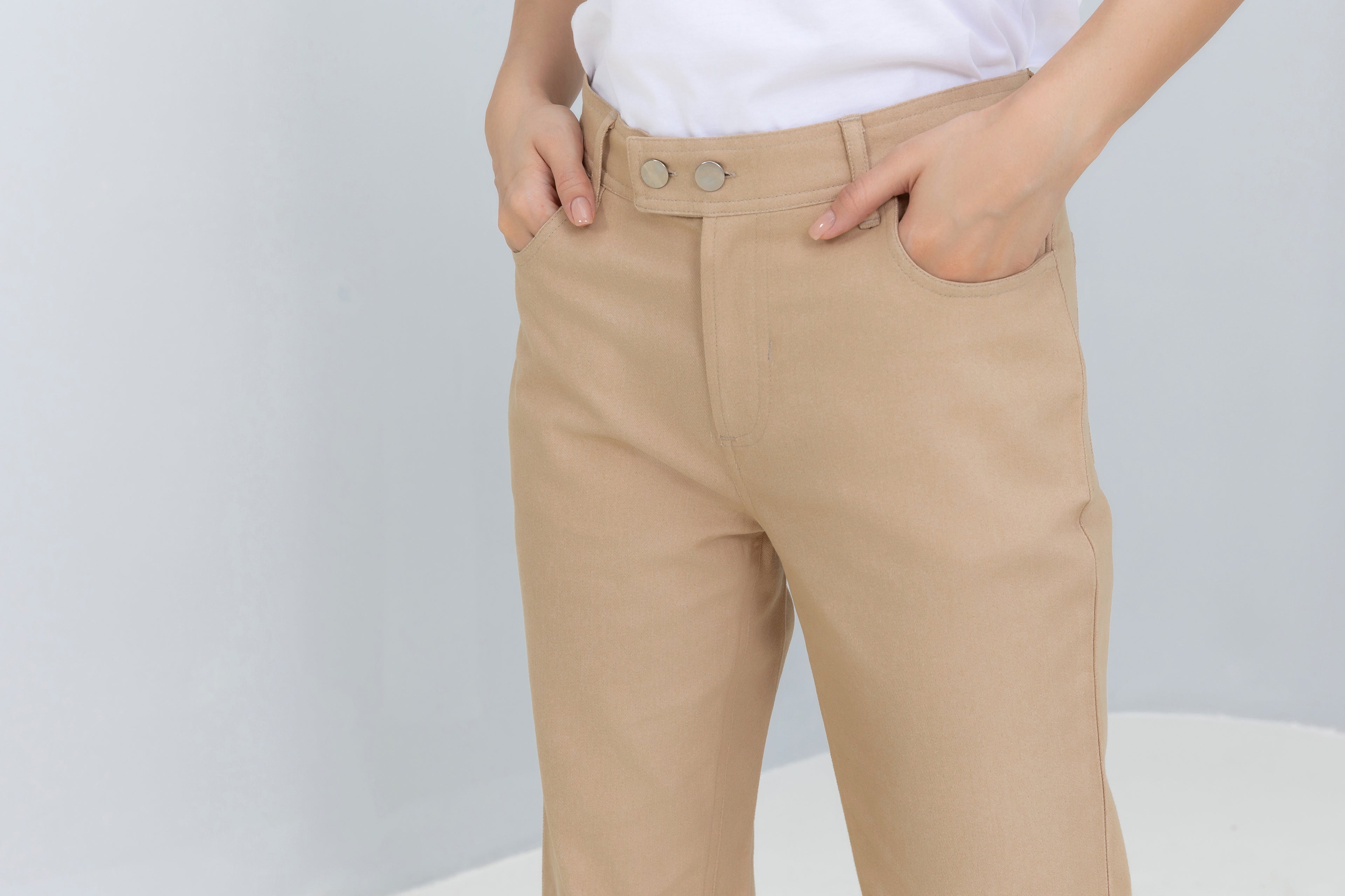 Straight leg mid waist Jeans