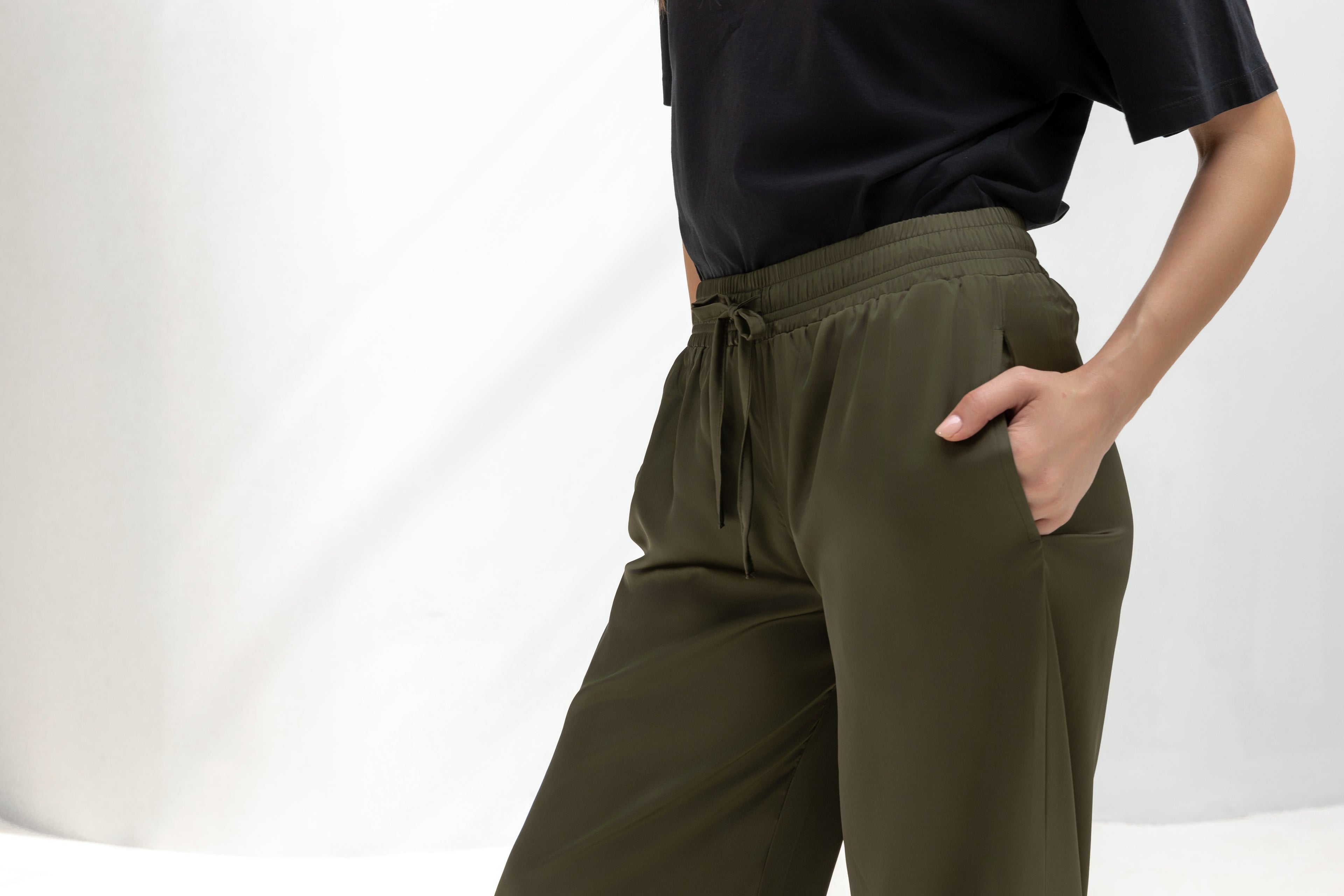 Mid-waist Flowing Silk Trousers