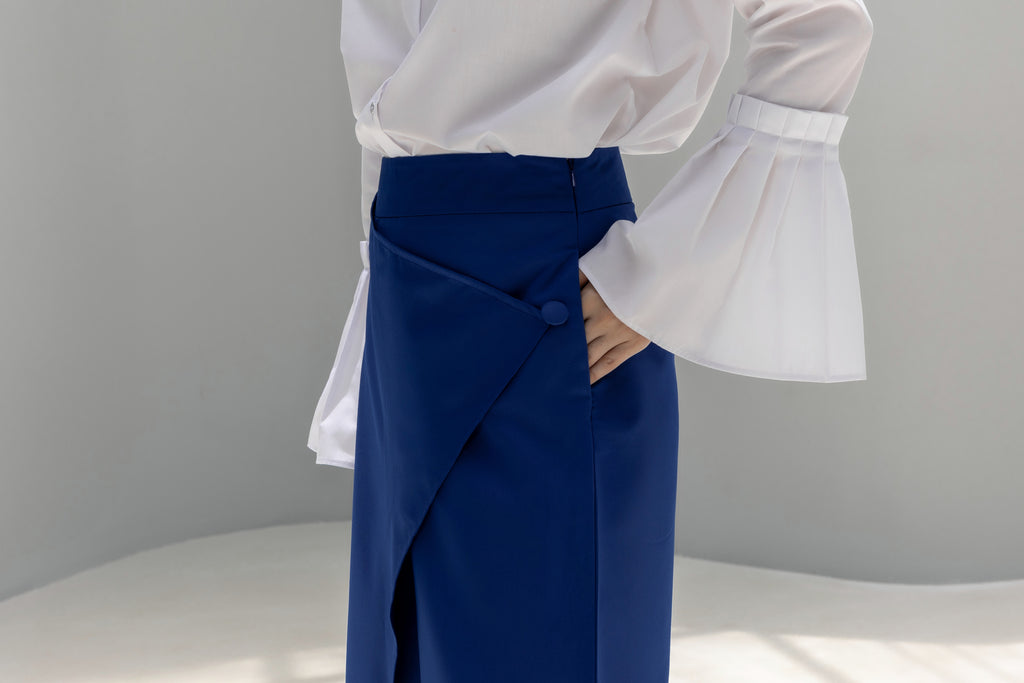 Cross over pants