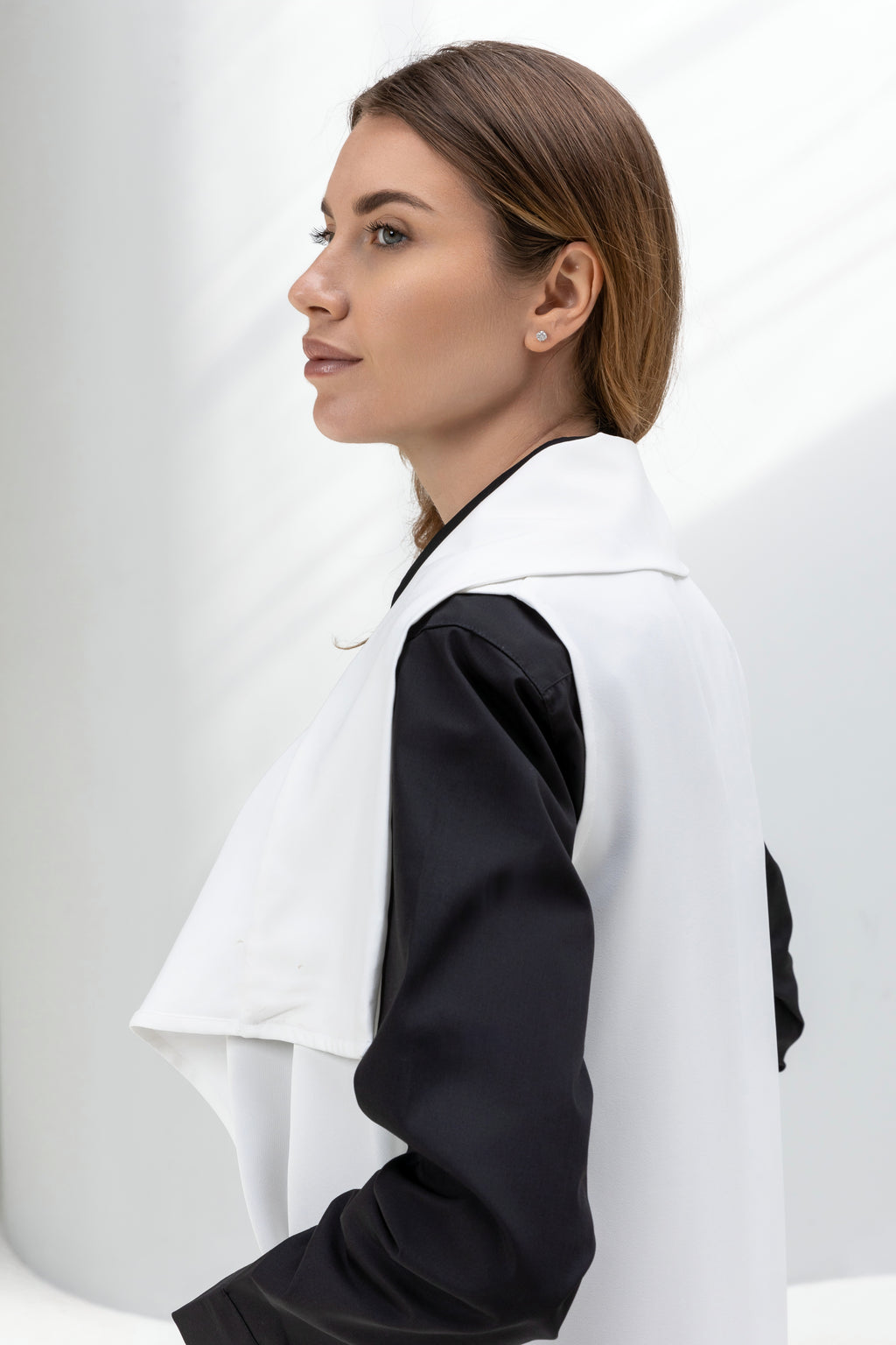 Drap collar sleeveless Long Cardigan