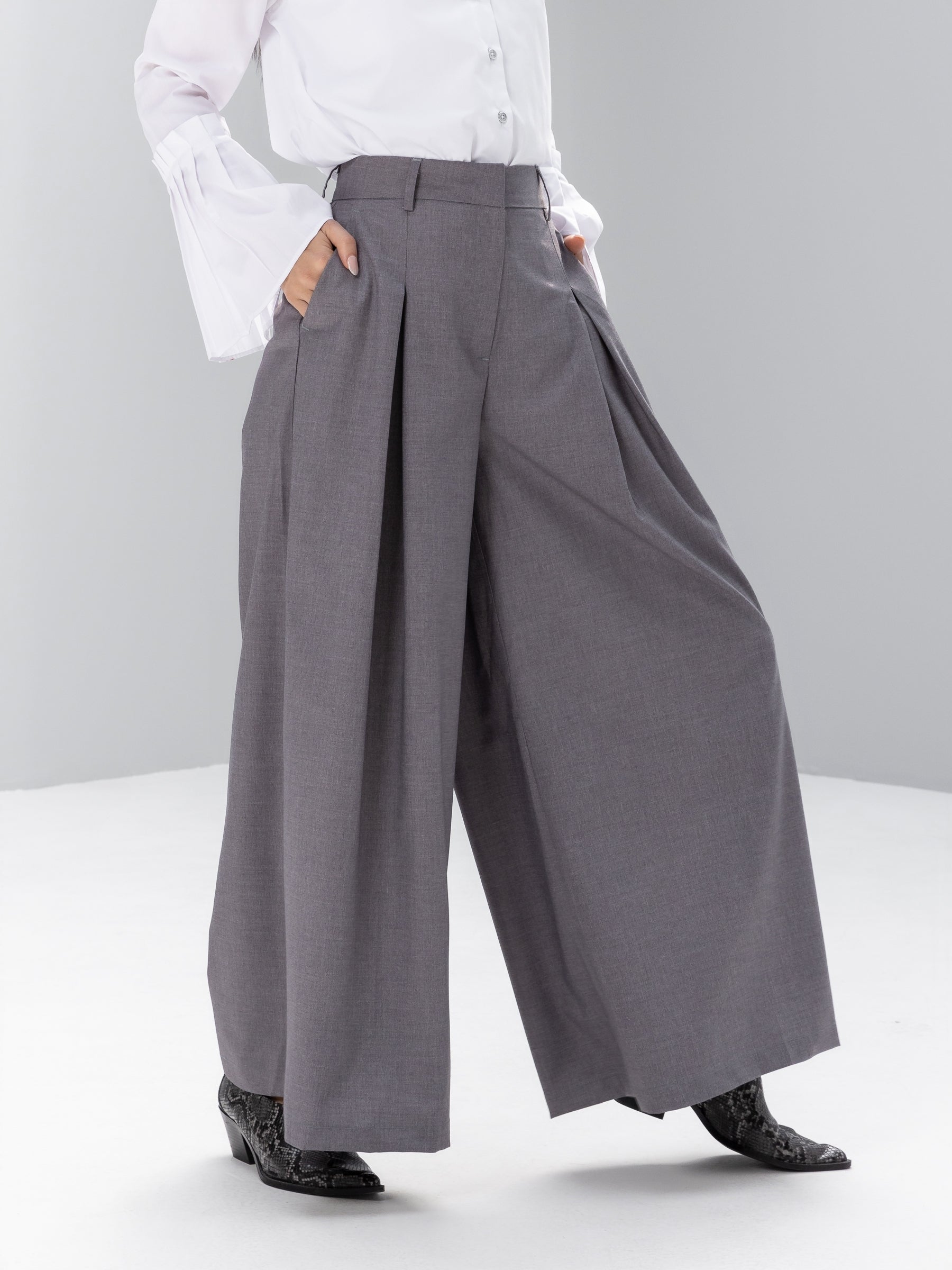 Wide-leg mid-waist tailored Trousers