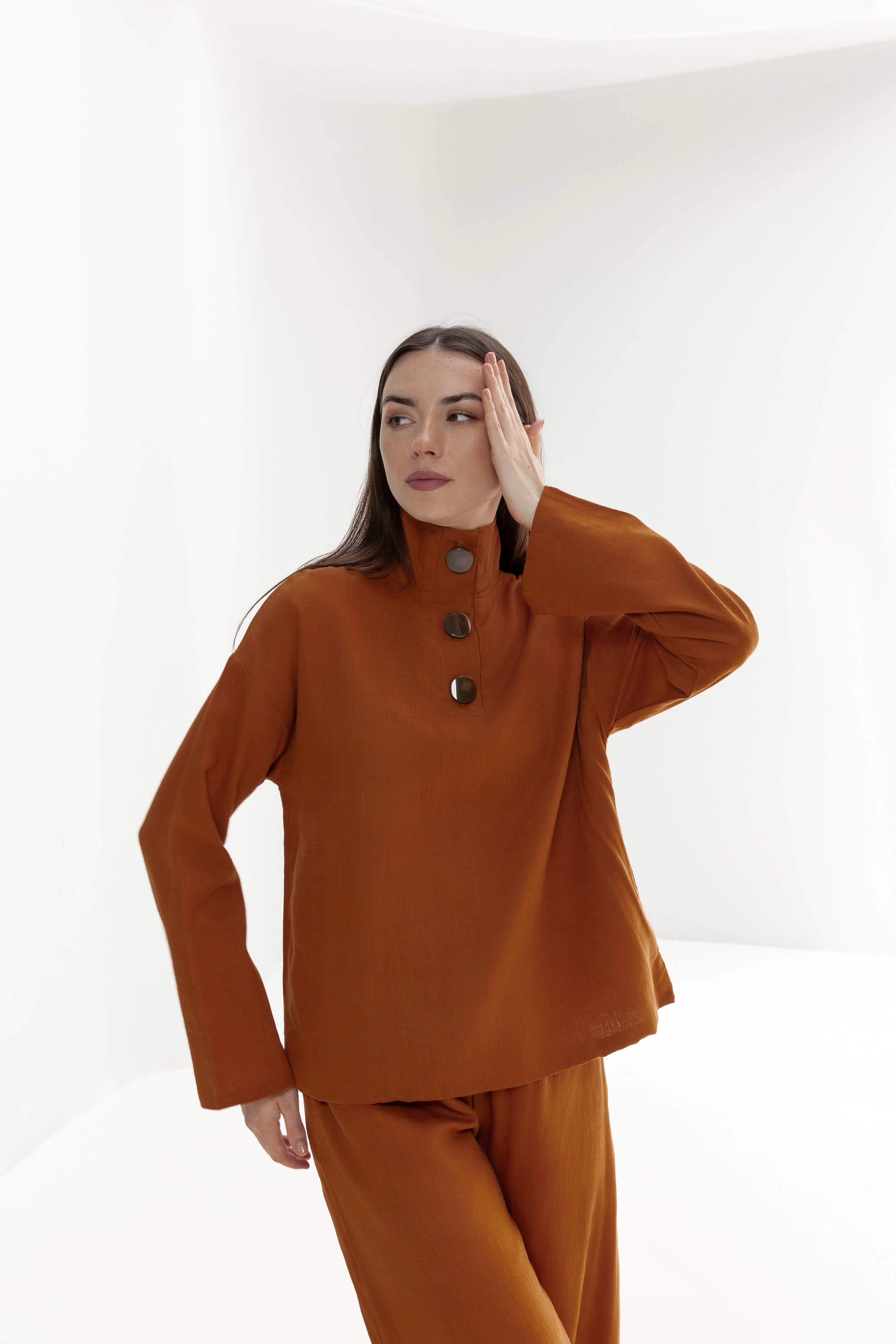 H-line High collar Top