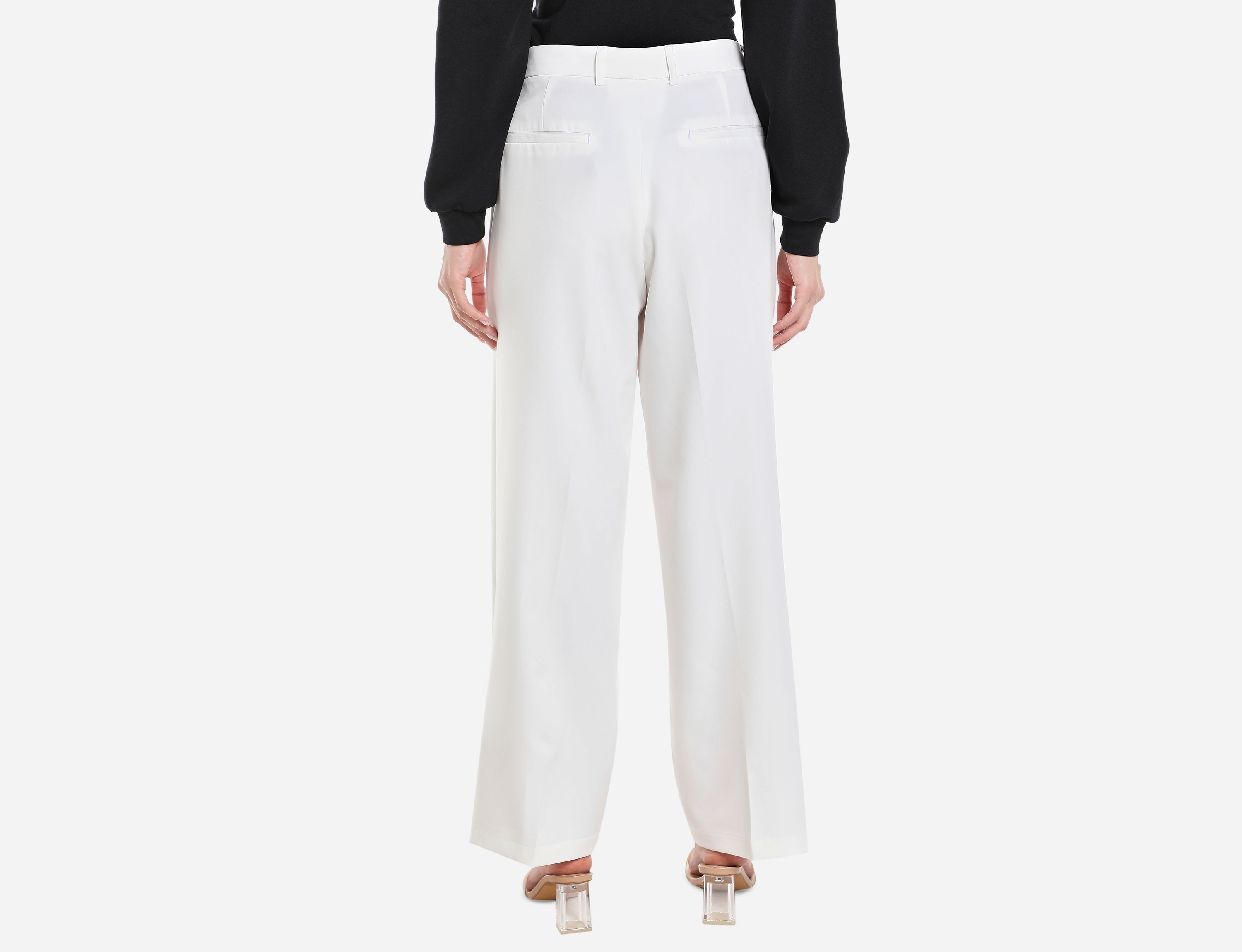 Straight-cut mid waist trousers