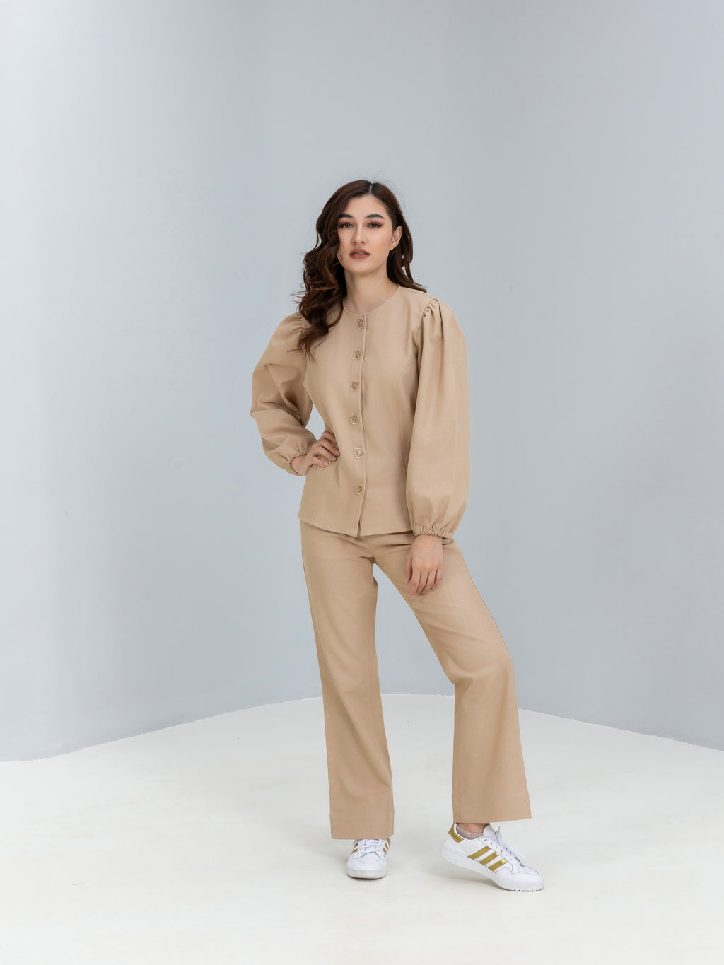 Straight leg mid waist Jeans