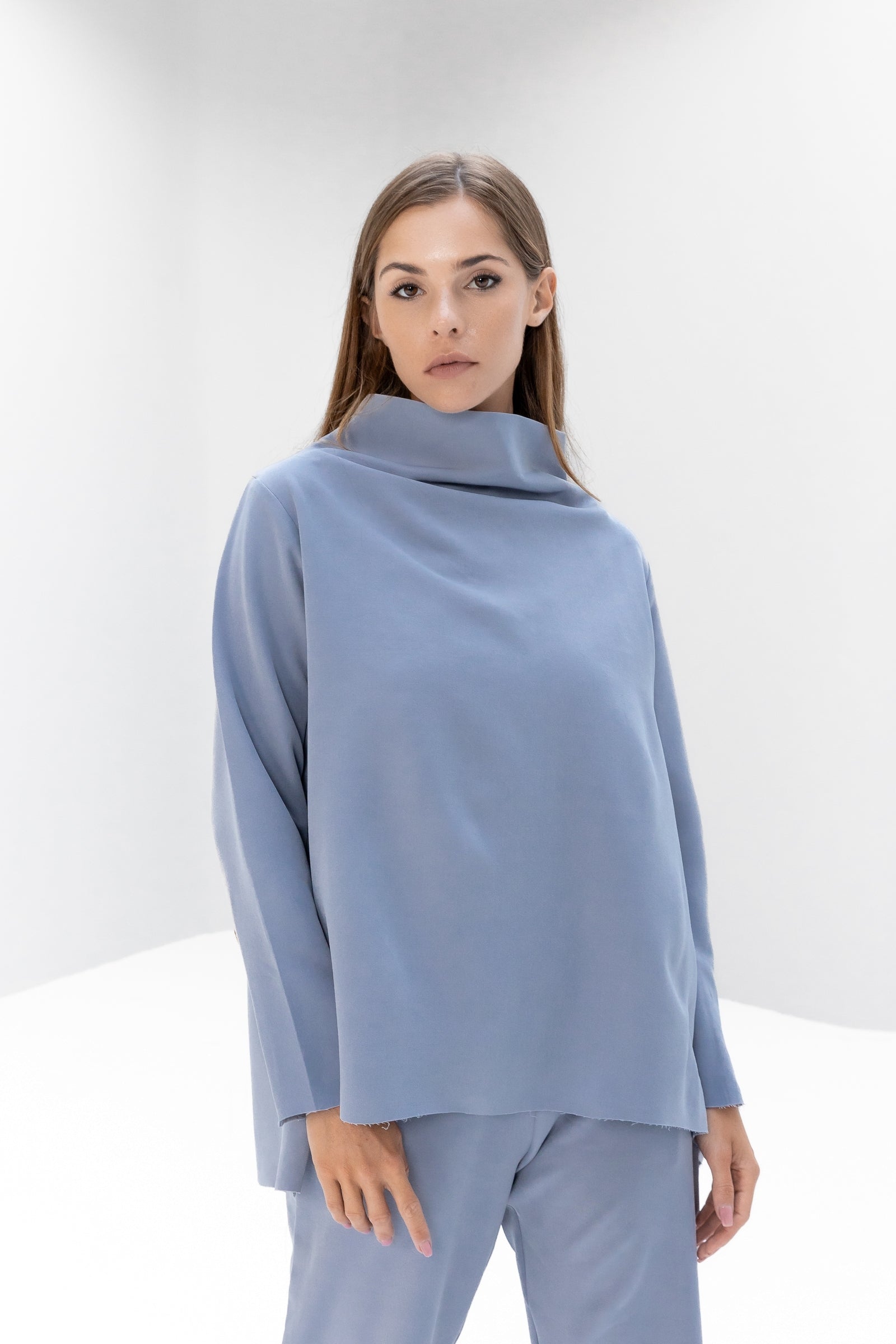 Loose Turtleneck Top with Studs