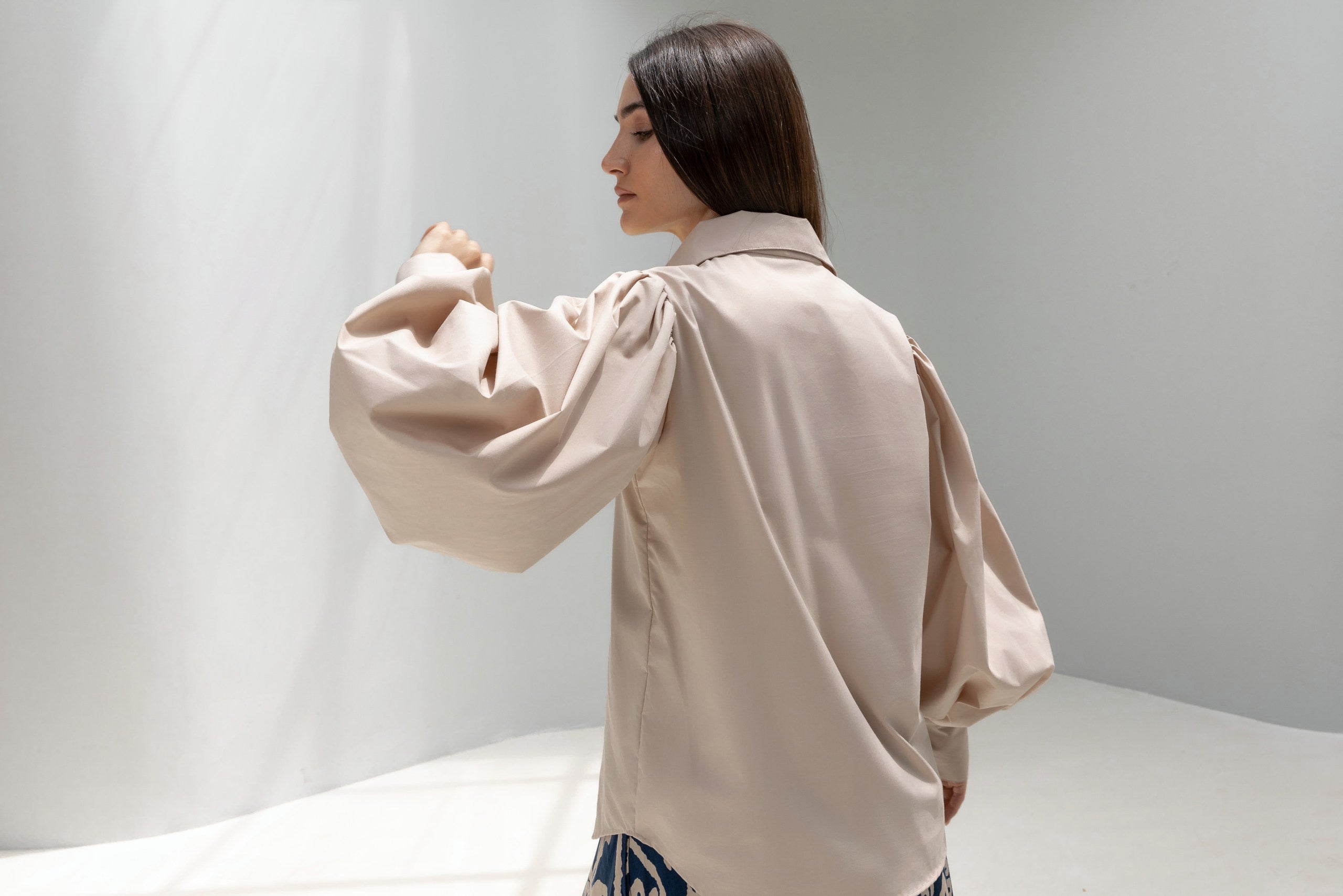 Lantern Sleeves Shirt