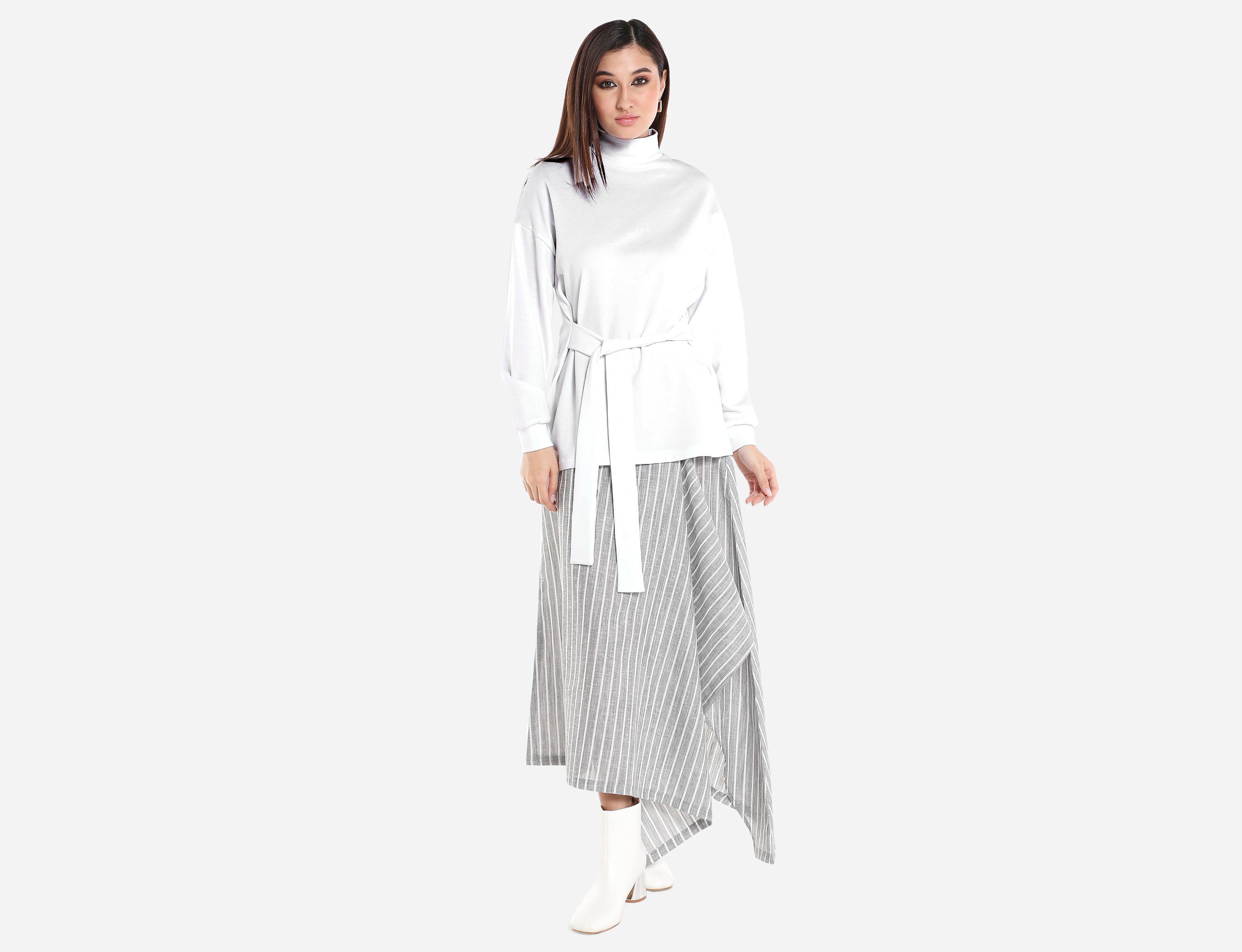High neck Blouse with belt
