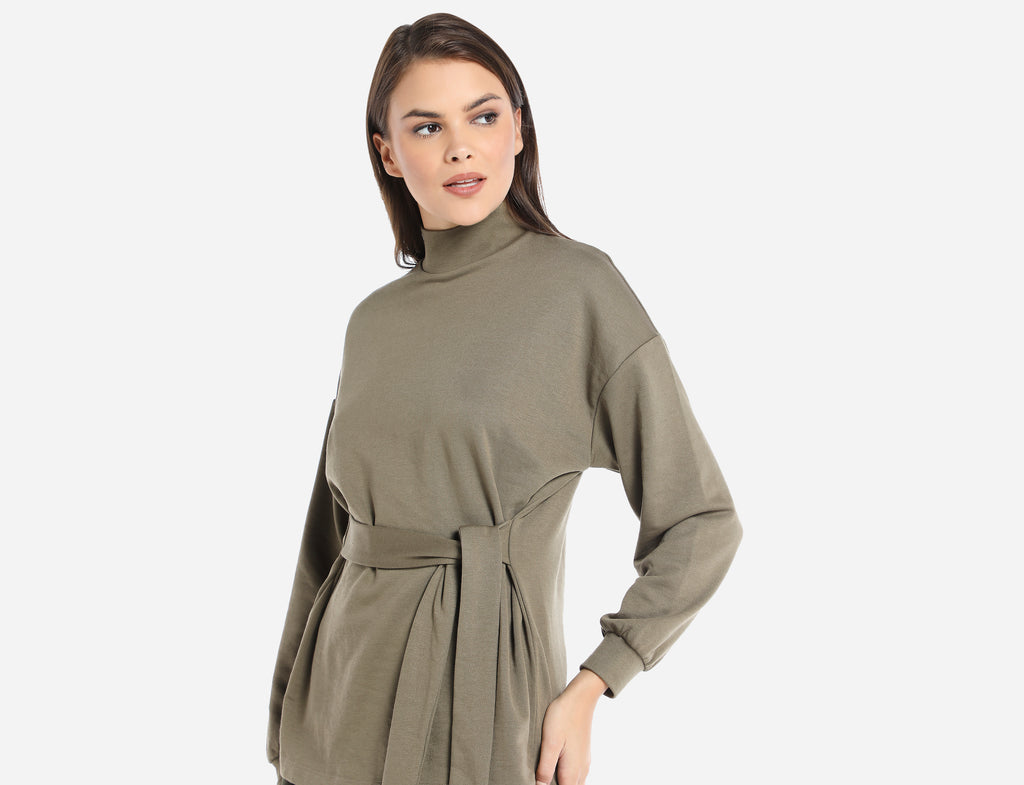 High neck Blouse with belt
