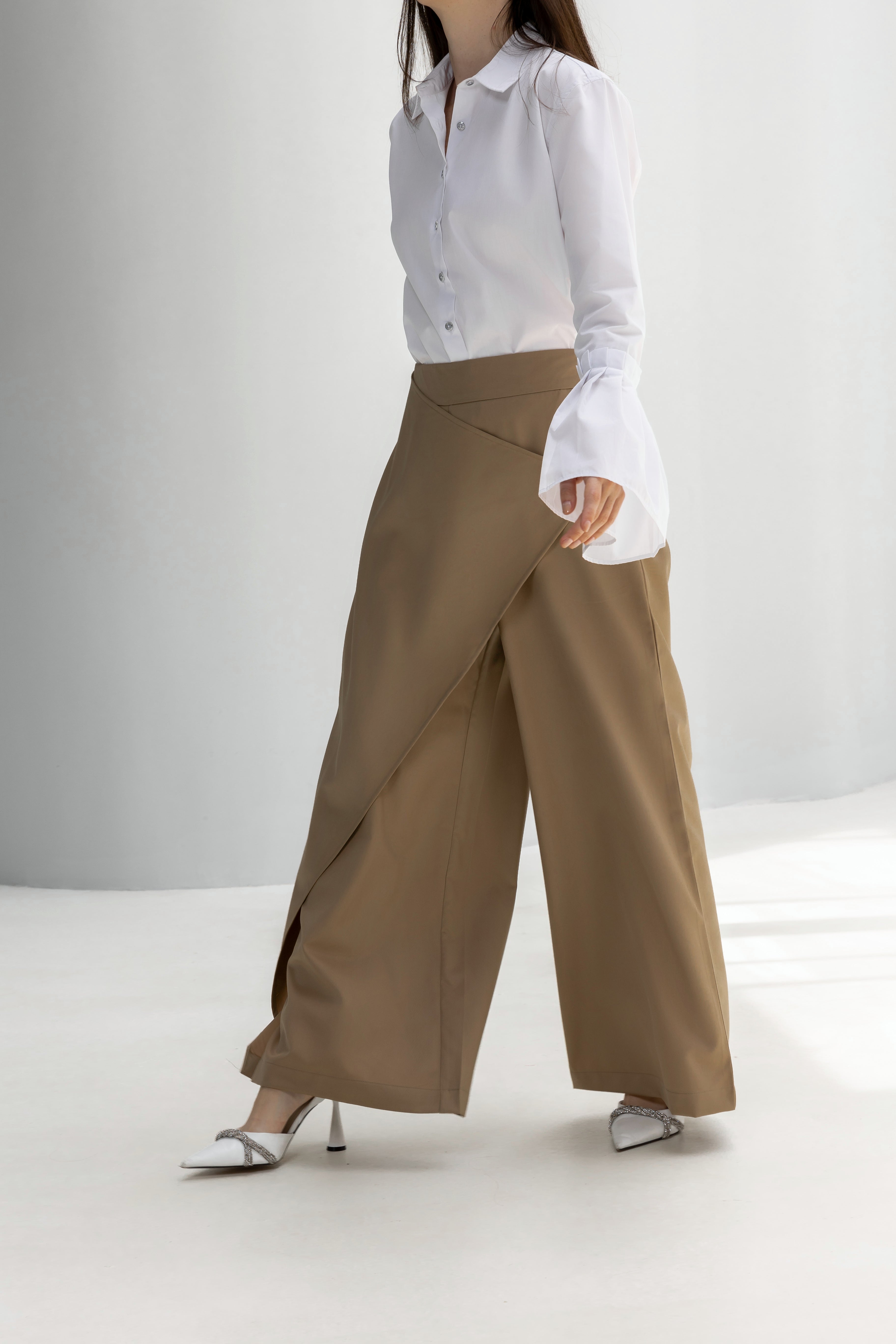 Cross over pants