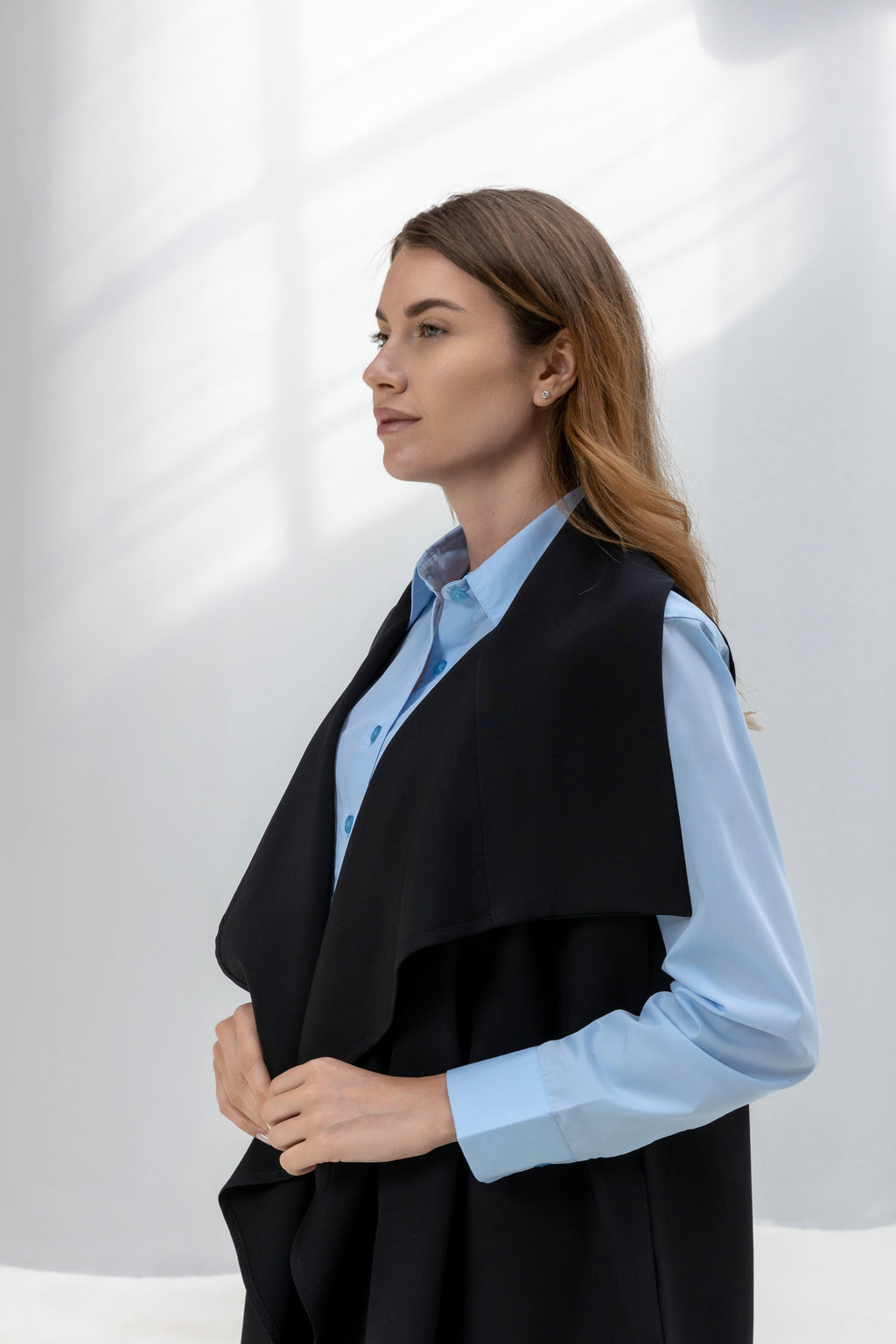 Drap collar sleeveless Long Cardigan
