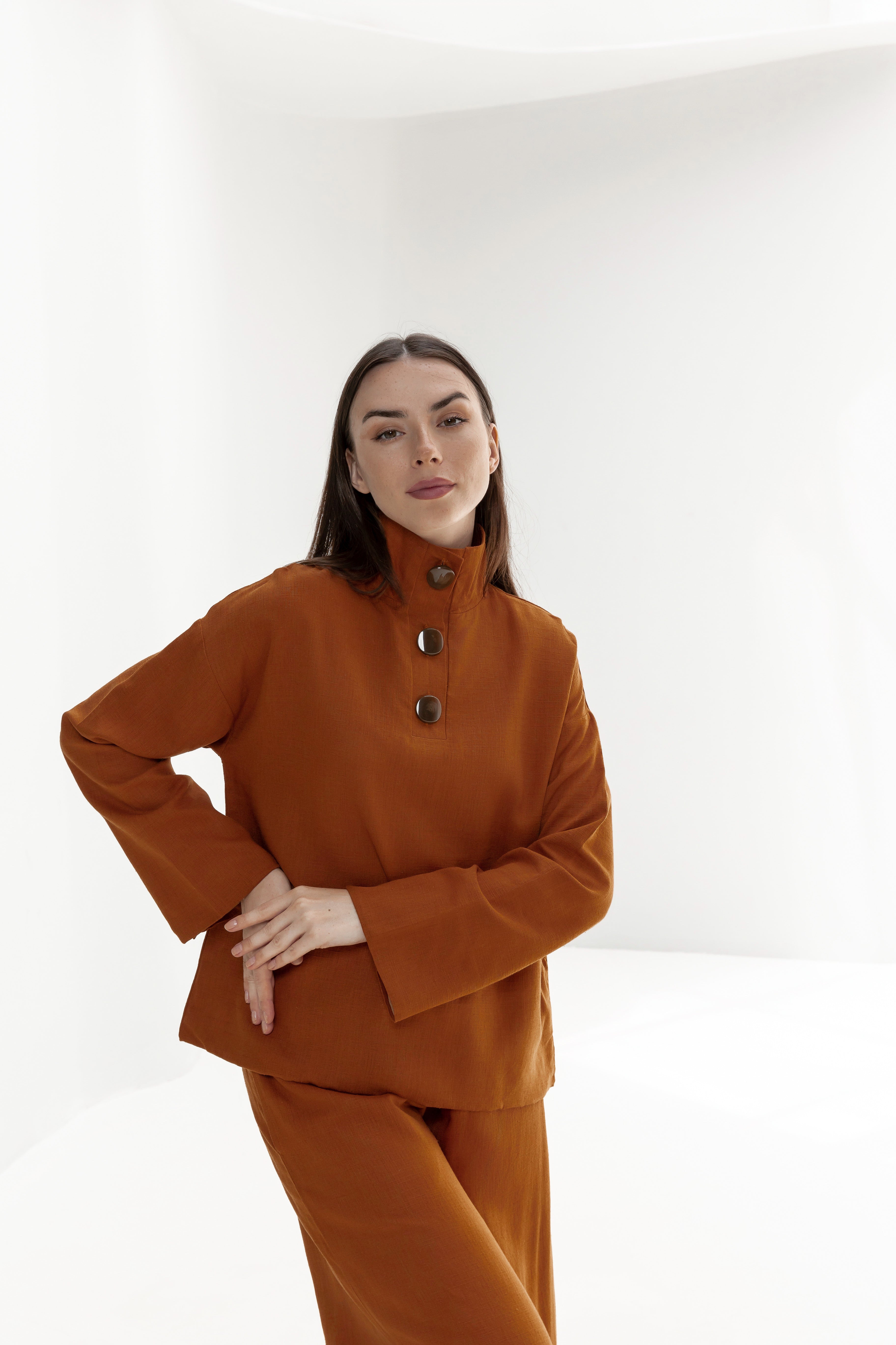H-line High collar Top