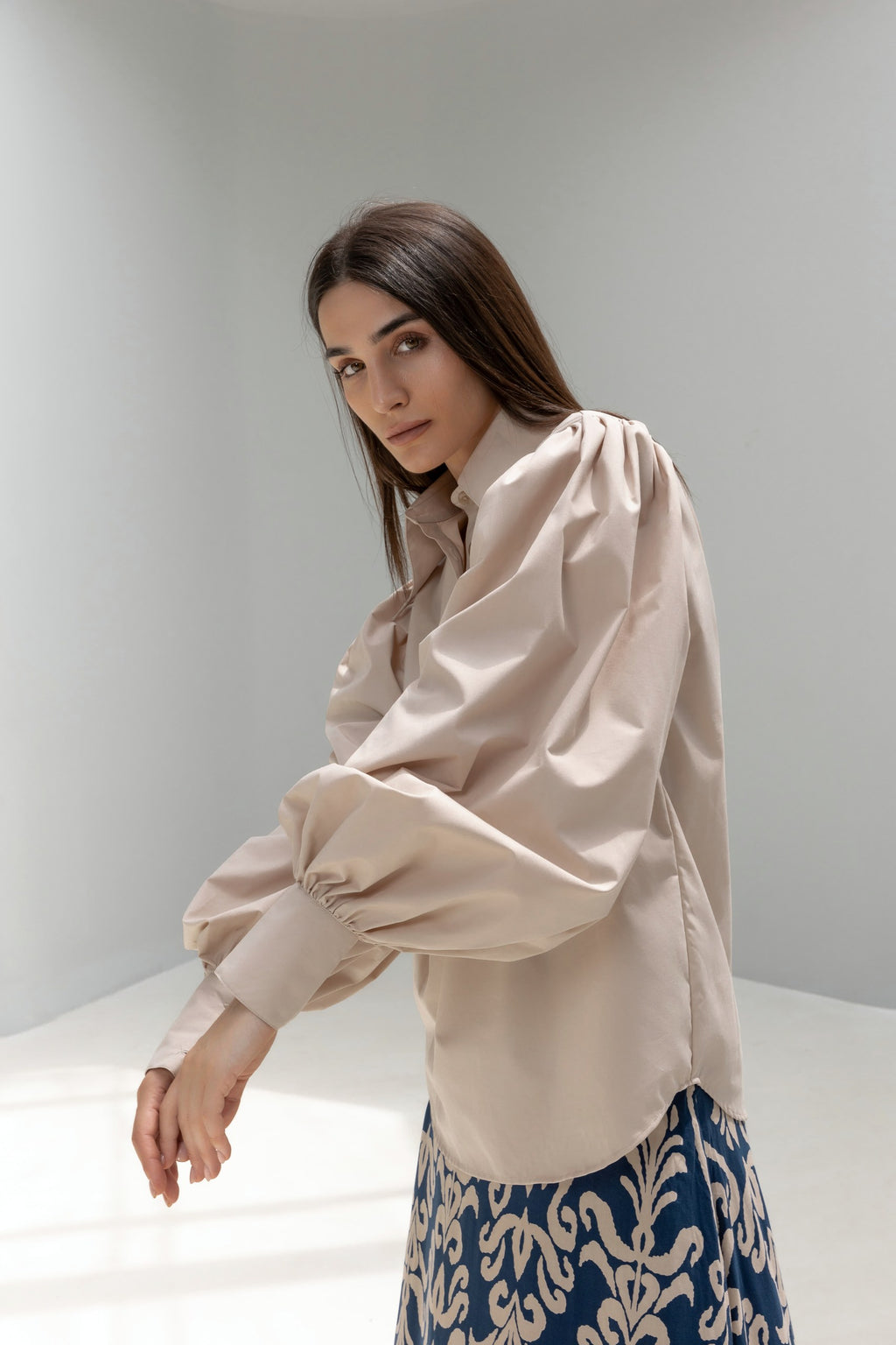 Lantern Sleeves Shirt