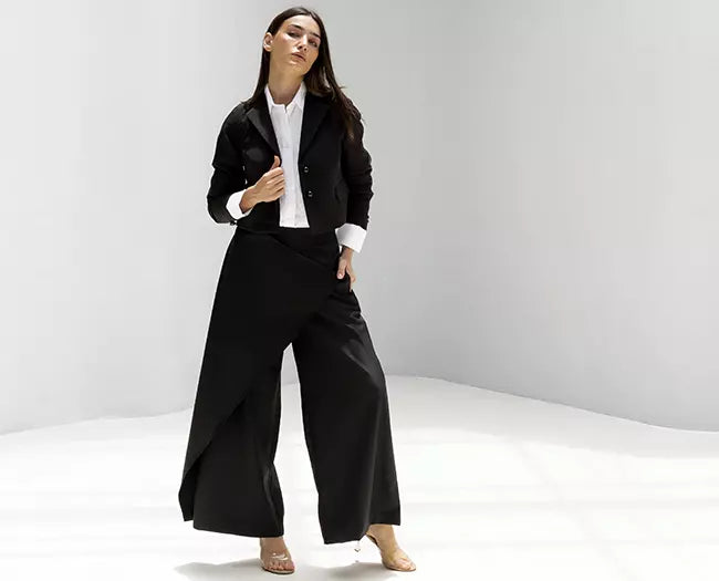 Cropped Blazer